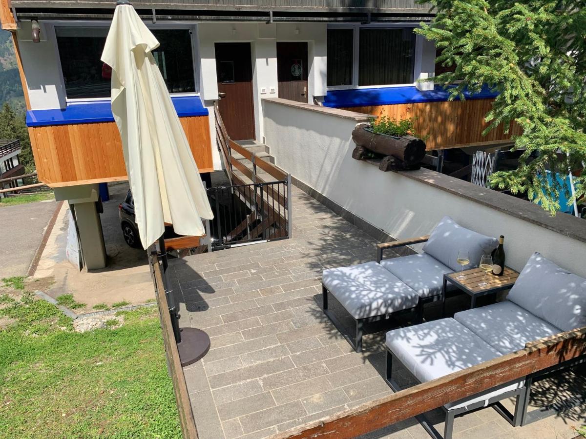 Ferienwohnung Casa Lorica Marilleva 1400 Exterior foto